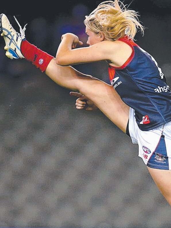 Tayla Harris in action for Melbourne Picture: AFL Media