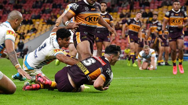 Herbie Farnworth has scored nine tries for the Broncos. (AAP Image/Dan Peled)