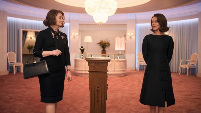 Miranda Otto as Virginia Ambrose and Mazar as Magda Szombathelyi in Ladies in Black.