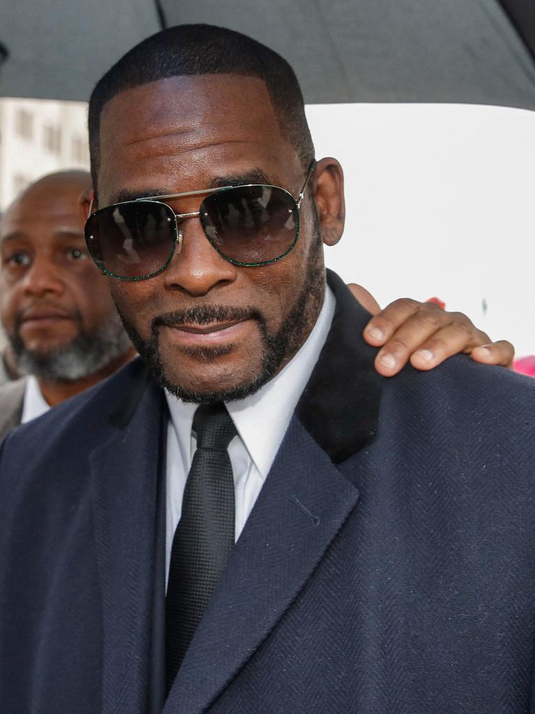 R Kelly Trial Jurors To Be Shown Video Of Singers Sex With Minor The Advertiser 2125