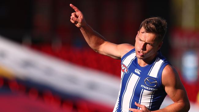 Mdfield prime mover Shaun Higgins found the going very easy against the Crows. Picture: AFL Photos/Getty Images