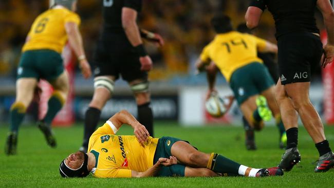 Matt Giteau is out of The Rugby Championship with a syndesmosis injury.