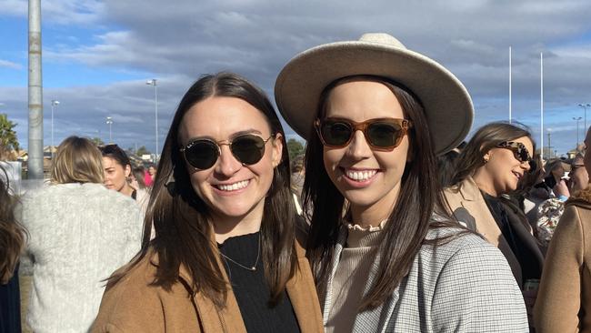 Ladies having fun at Dubbo Kangaroos Rugby Club Ladies Day. Photo: Tijana Birdjan