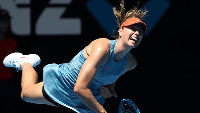 Maria Sharapova makes some noise. (AAP Image/David Crosling) 