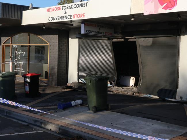 MELBOURNE, AUSTRALIA- NewsWire Photos APRIL 30, 2025: Police at the scene of a tobacco shop in Tullamarine that has been ram raided and fire bombed. Picture:  NewsWire/ David Crosling