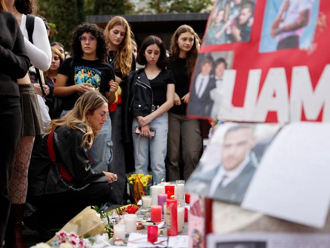 Madrid: Fans gather at a makeshift memorial to pay tribute to Liam Payne, in Madrid. Picture: AFP