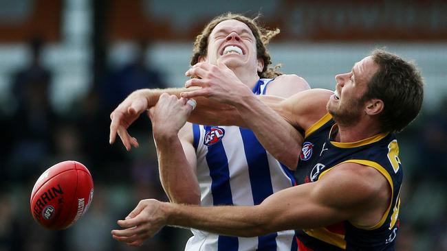 Ben Rutten spoils Ben Brown in 2014. Picture: Colleen Petch.