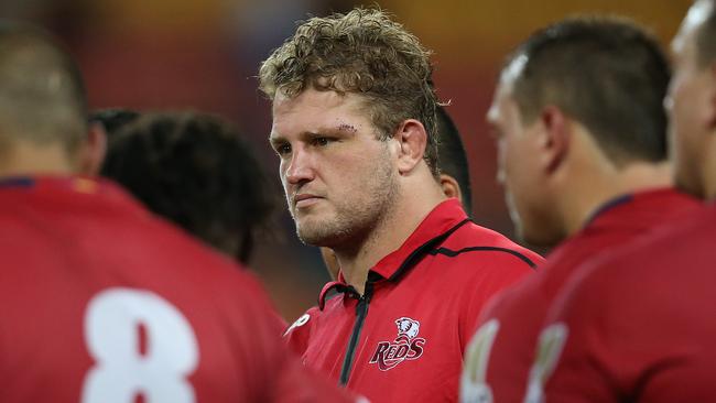 Reds captain James Slipper speaks to his team after the round 10 Super Rugby game between the Queensland Reds and the Chiefs at Suncorp Stadium in Brisbane, Saturday, April 21, 2018. (AAP Image/Jono Searle) NO ARCHIVING, EDITORIAL USE ONLY