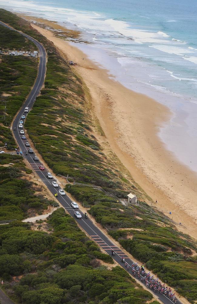 The Cadel Evans Great Ocean Road Race moved along Barwon Heads-Torquay Road. Picture: Hamish Blair