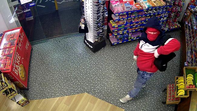 CCTV footage of a man wanted over the attempted armed robbery of the United service station on Les Darcy Drive, South Maitland on August 27. Picture: Supplied.