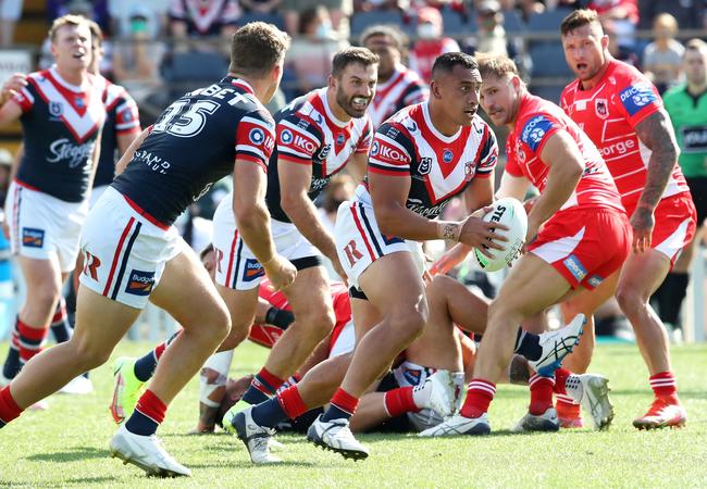 Siosiua Taukeiaho on the charge (Photo by Jono Searle/Getty Images)