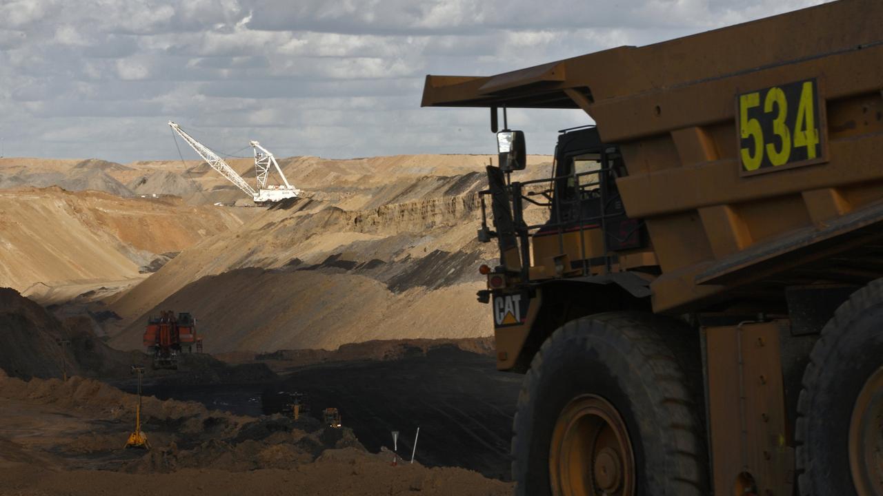 Lake Lindsay mine site in the Capcoal complex