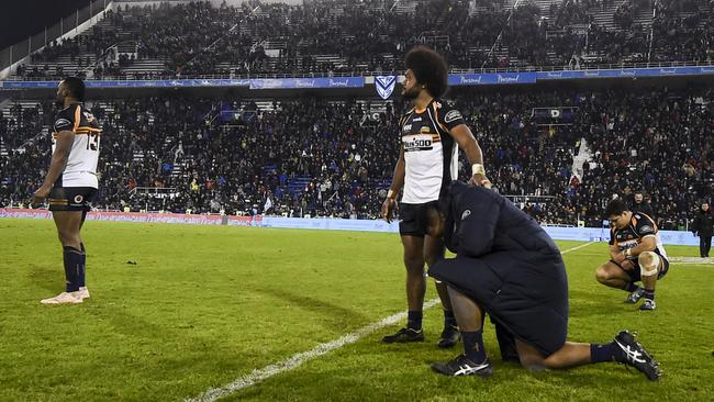 Brumbies players react. (Photo by Marcelo Endelli/Getty Images)