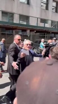 'You're a F***ing Idiot': Robert De Niro Confronts Pro-Trump Protester Outside NY Courthouse