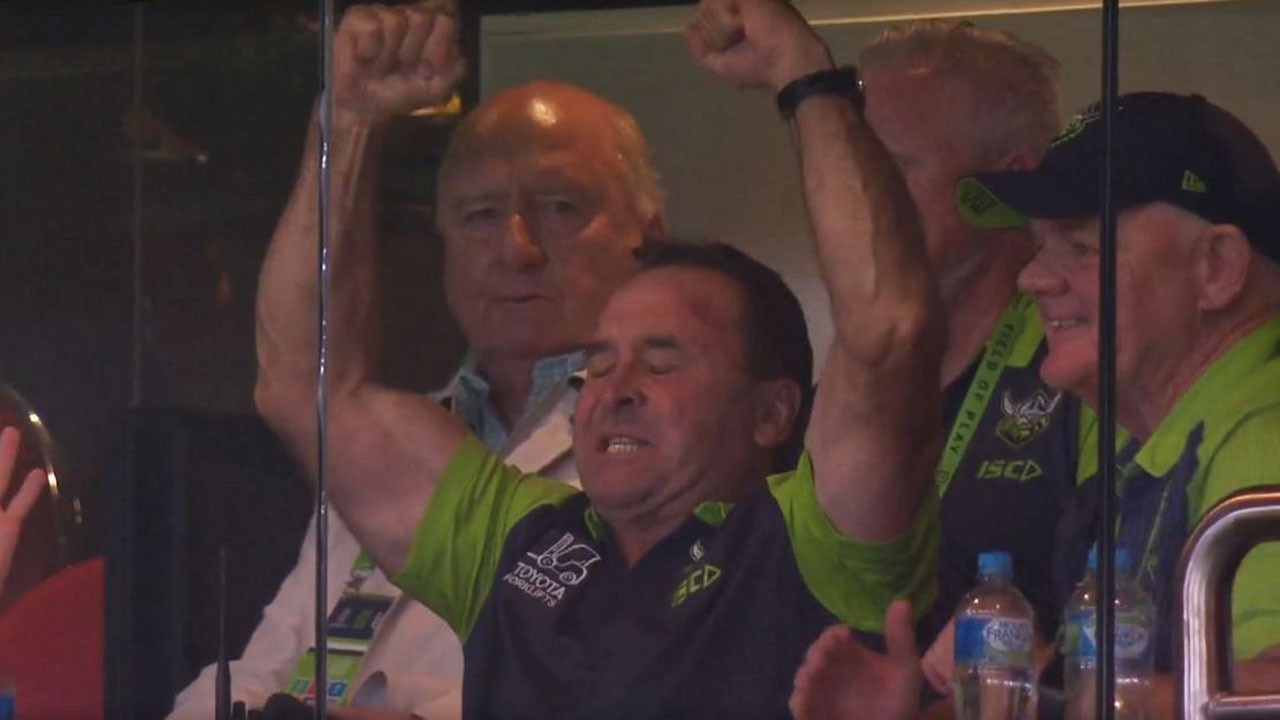Alan Jones was spotted in Ricky's coaches box. Pic: Fox Sports