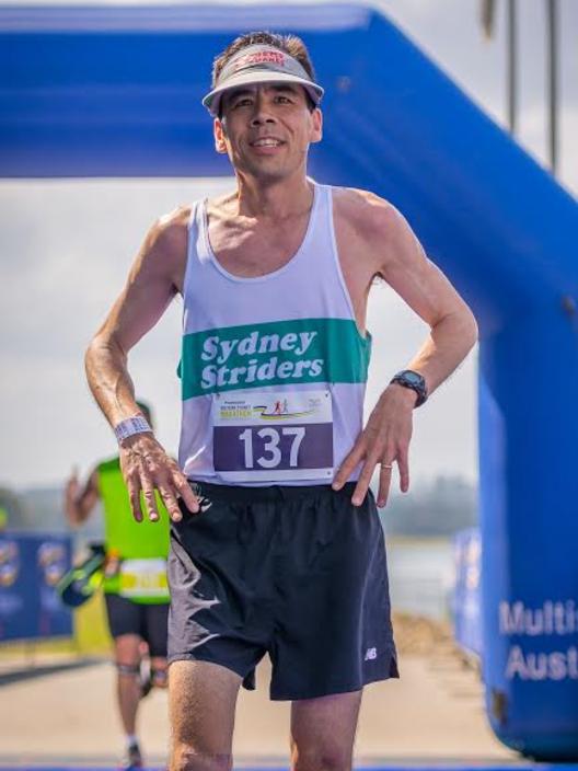 Raymond Wareham wins the Western Sydney Marathon. (Photo: JGRimages)