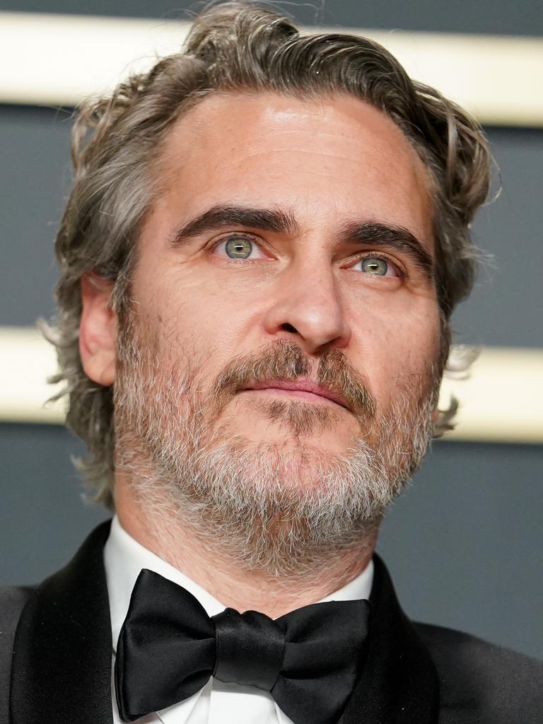 Joker star Joaquin Phoenix debuts half-shaved head at New York Film ...