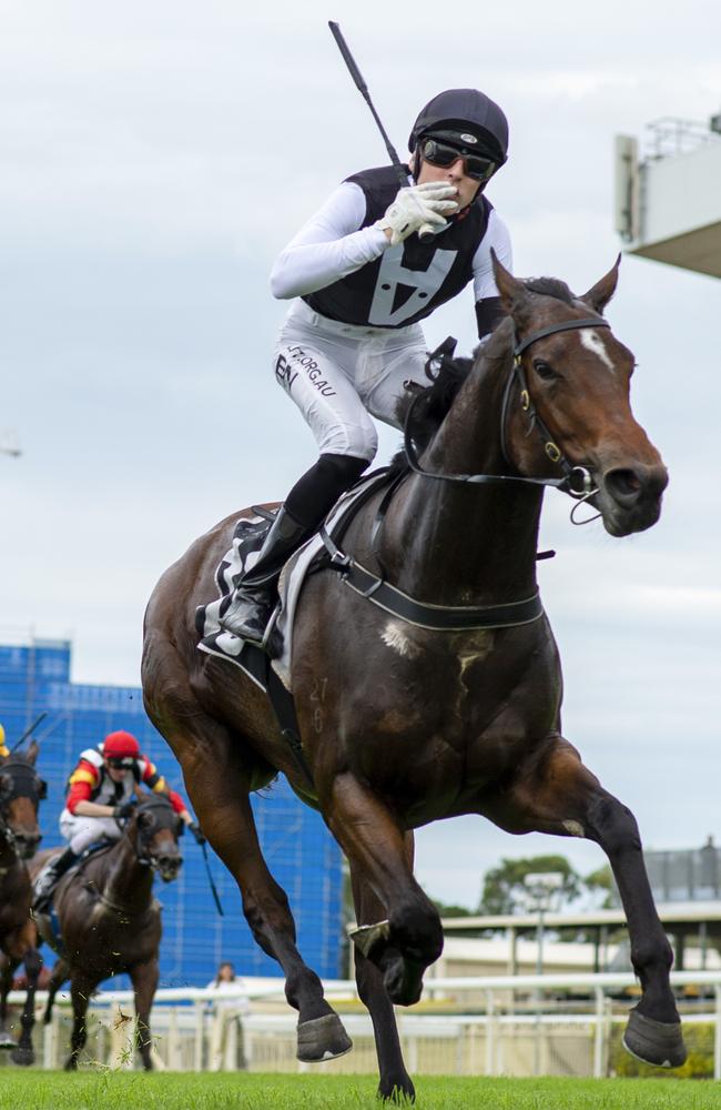 Jockey Baylee Nothdurft rides Niedorp to victory in the Bm72 Handicap.