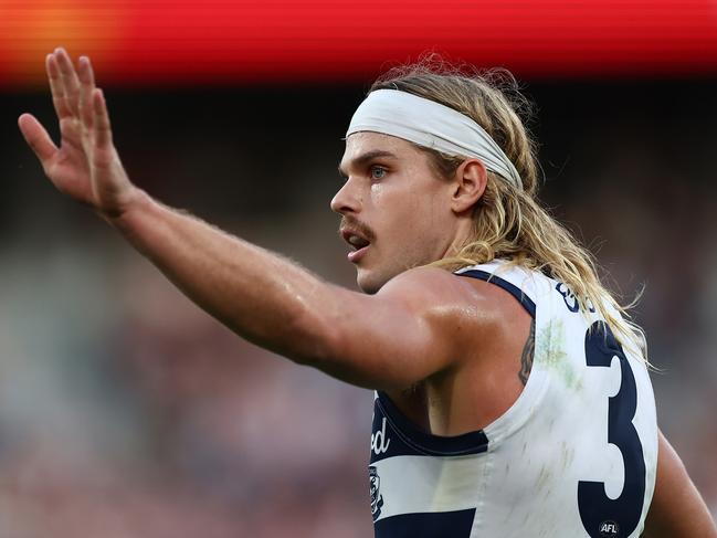 GEELONG, AUSTRALIA - MAY 11: Bailey Smith of the Cats celebrates kicking a goal during the round nine AFL match between Geelong Cats and GWS Giants at GMHBA Stadium on May 11, 2025 in Geelong, Australia. (Photo by Graham Denholm/AFL Photos/Getty Images)