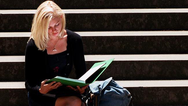 Generic photo of model as student on campus at the University of Sydney.