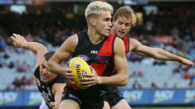 Matt Guelfi gets away from Patrick Cripps. Picture: Michael Klein