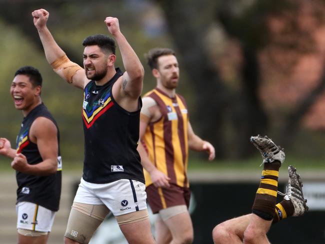 Glen Eira celebrates its premiership last season. Picture: Stuart Milligan