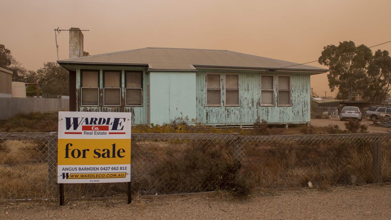 The house at 94 Hill Street West Peterborough, set to be auctioned off. Picture Mark Brake