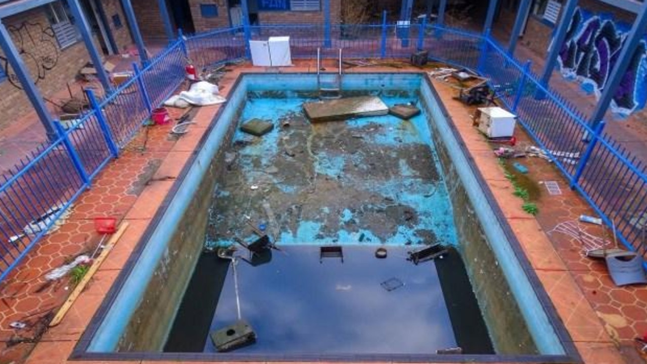 The rather enticing swimming pool. Picture: YouTube