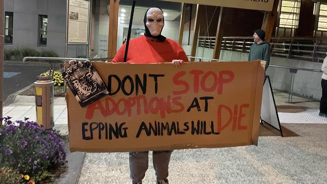 A Protester against Whittlesea Council’s decision to stop public adoptions at the Epping Animal Welfare Facility. Image: Gemma Scerri