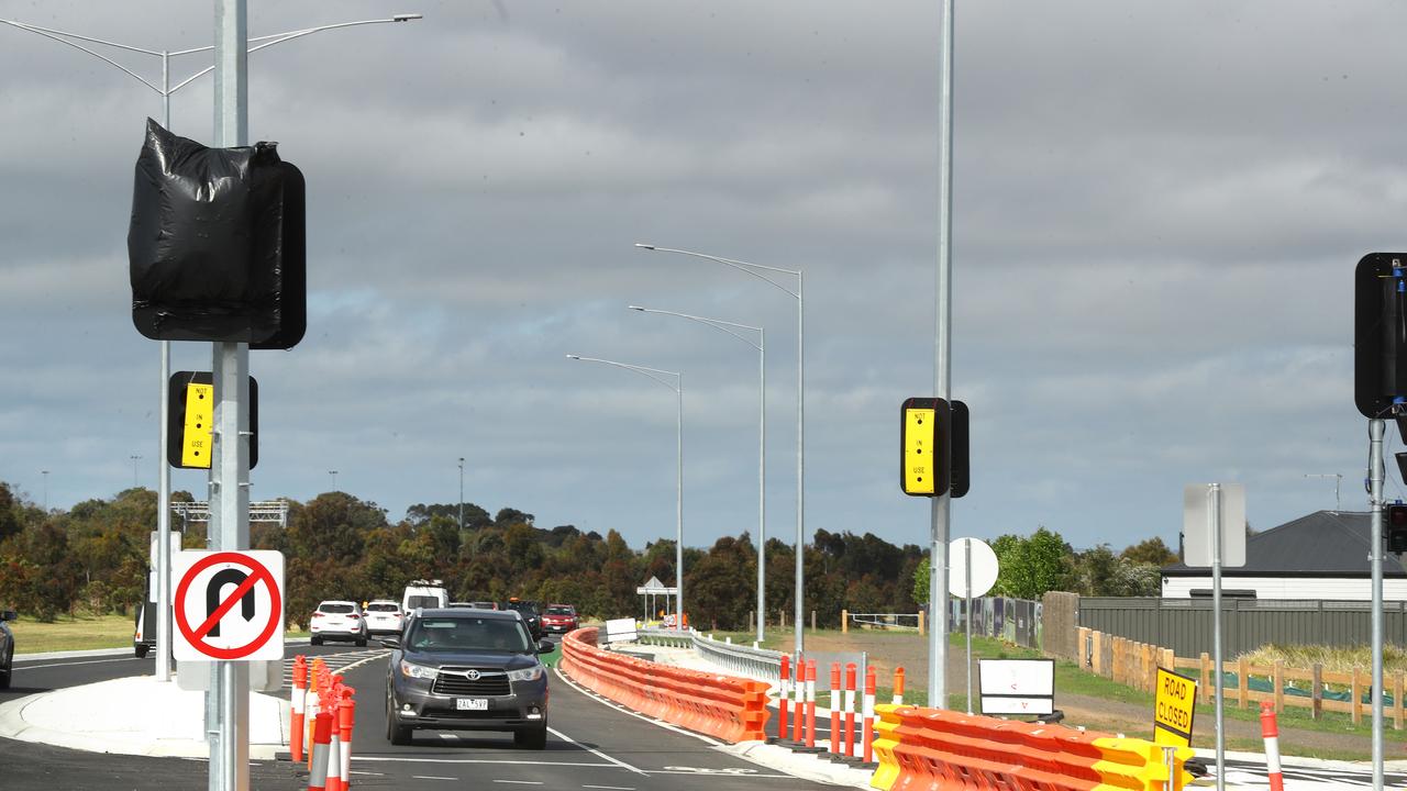 The new intersection of Baanip Blvd and Boundary Rd is still not open. Picture: Alison Wynd