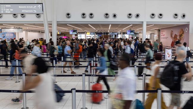 ADELAIDE, AUSTRALIA - NewsWire Photos 1,April, 2024: Busiest day of the year at Adelaide airport.  Picture: NCA NewsWire / Kelly Barnes