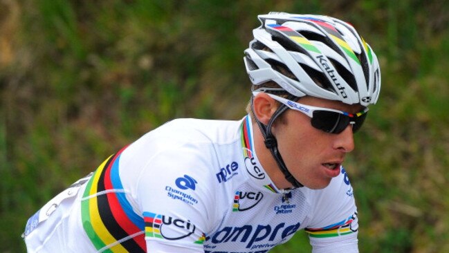 Keep an eye out for Rui Costa in the rainbow colours of the world champion.