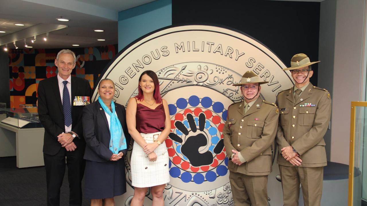 Aboriginal artist and Kalkadoon woman Chern'ee Sutton unveiled the Royal Australian Mint (the Mint) coin in Canberra this week to celebrate indigenous men and women who have served in the military.