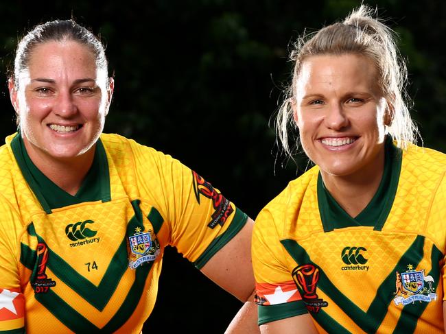 Jillaross team mates Steph Hancock and Renae Kunst at Suncorp Stadium. Pics Adam Head