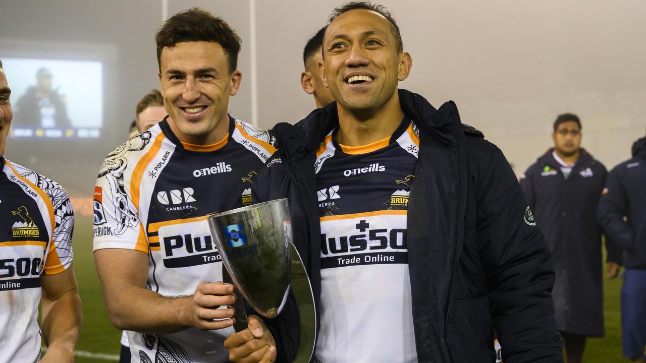 Christian Lealiifano and Tom Banks of the Brumbies at GIO Stadium in Canberra.