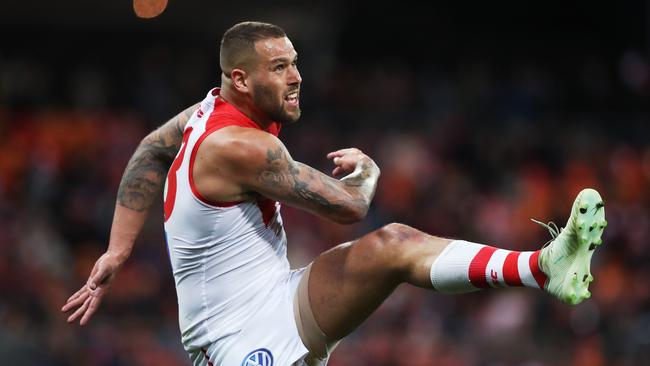 Sydney's Lance Franklin wheels around to kick another big goal. Picture. Phil Hillyard