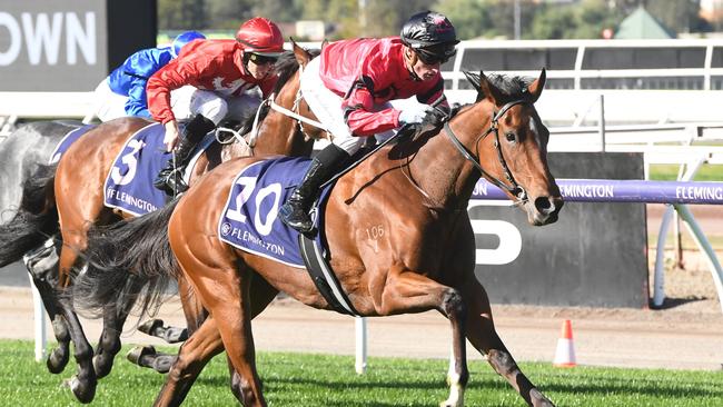 Sneaky Sunrise wins at Flemington.