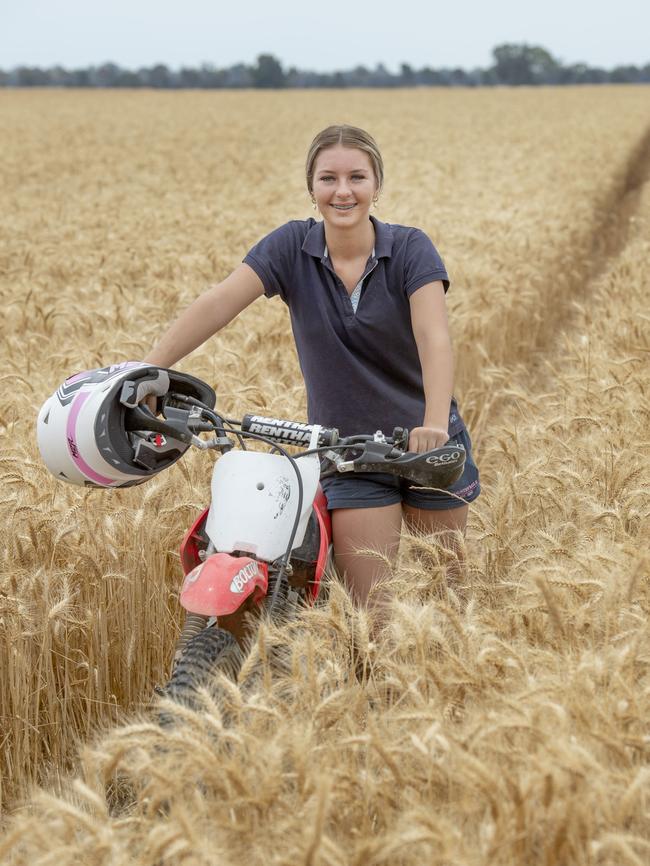 It’s all hands on deck with harvests in full swing. Chloe Lawless pitched in on the Lawless’s cropping farm at Burramine South. Picture: Zoe Phillips