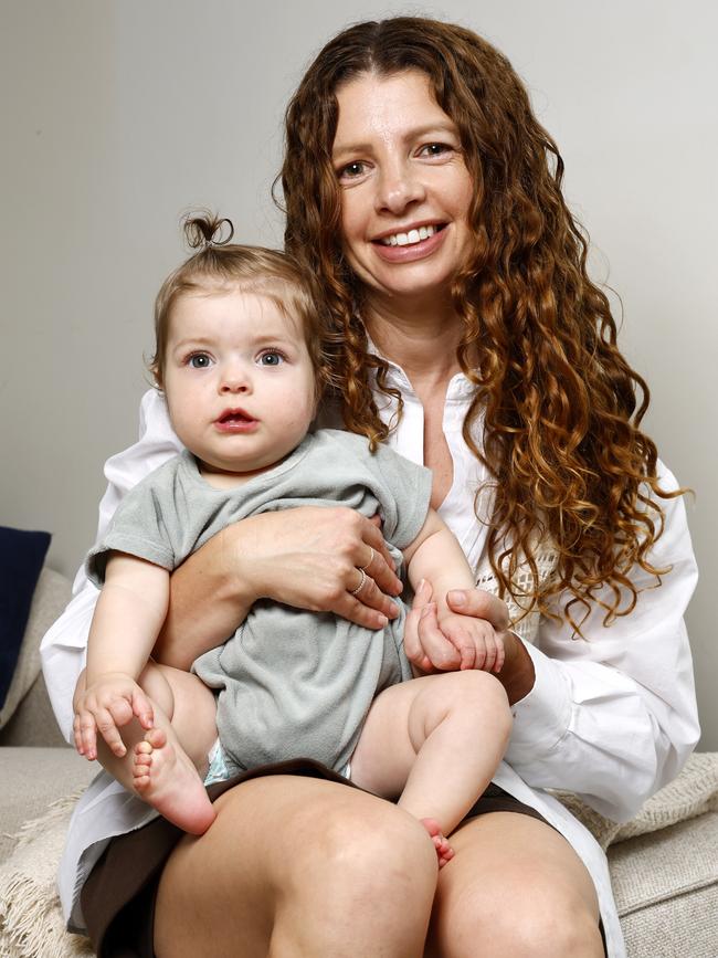 Kelly Fedor at home in Bondi Beach with daughter Sofie. Picture: Jonathan Ng