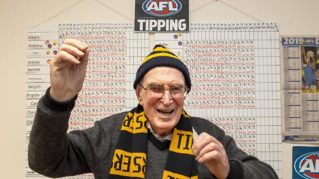 Stan Nelson, 101, won Brindabella Day Centre’s footy tipping competition. Picture: Andy Brownbill