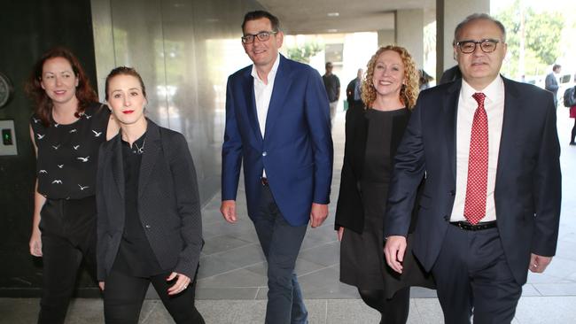 Victorian Premier Daniel Andrews and Adem Somyurek with (L-R) Jaclyn Symes, Gabrielle Williams and Melissa Horne in 2018