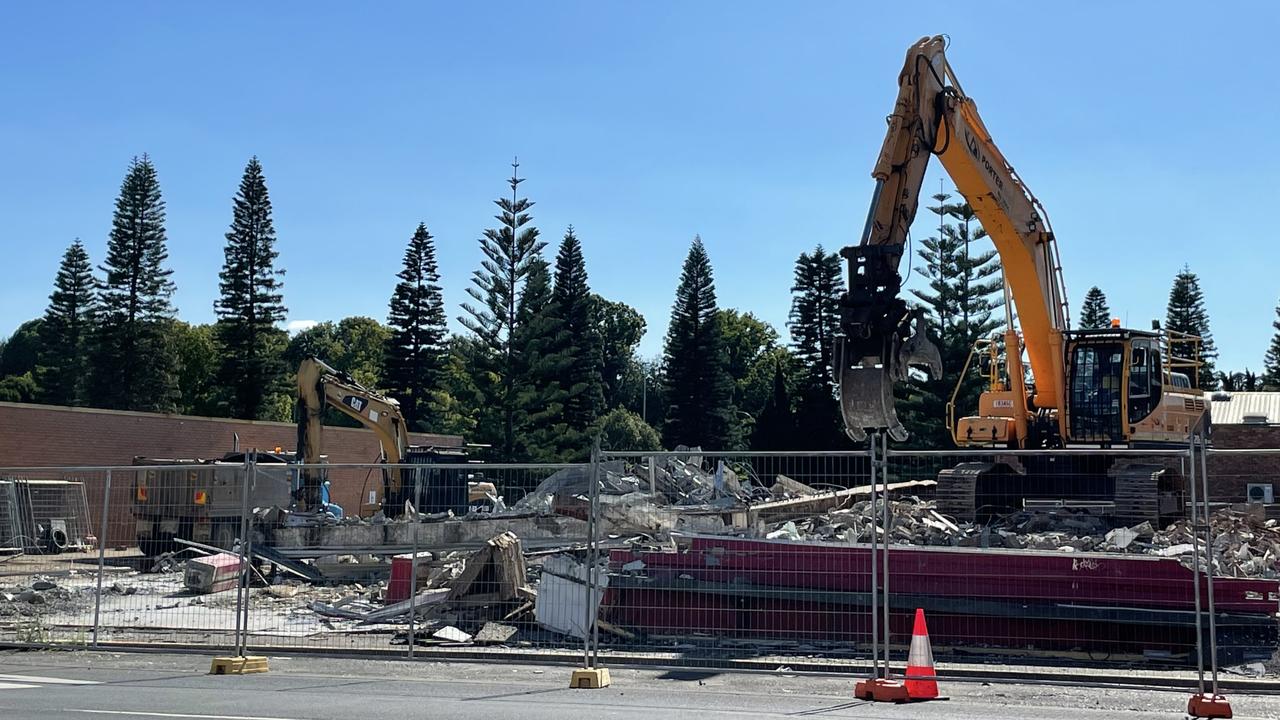 McCafferty’s bus terminal: Why new owner is demolishing building | The ...