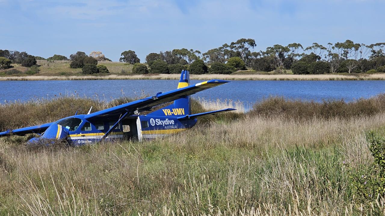 SES volunteer Joshua Hutton reflects on Lake Connewarre plane crash ...