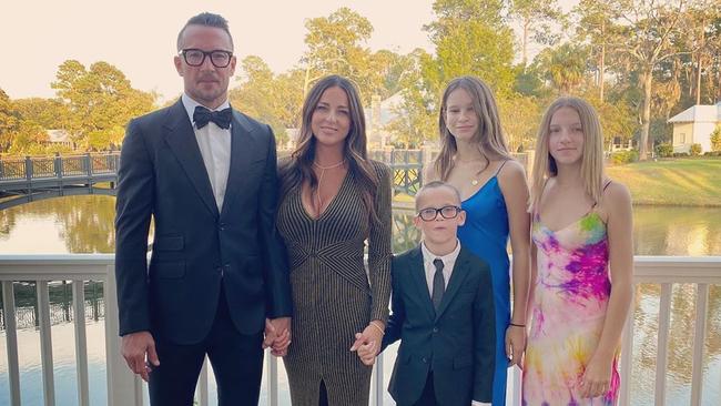 Former Hillsong pastor Carl Lentz with wife Laura Lentz and their children.