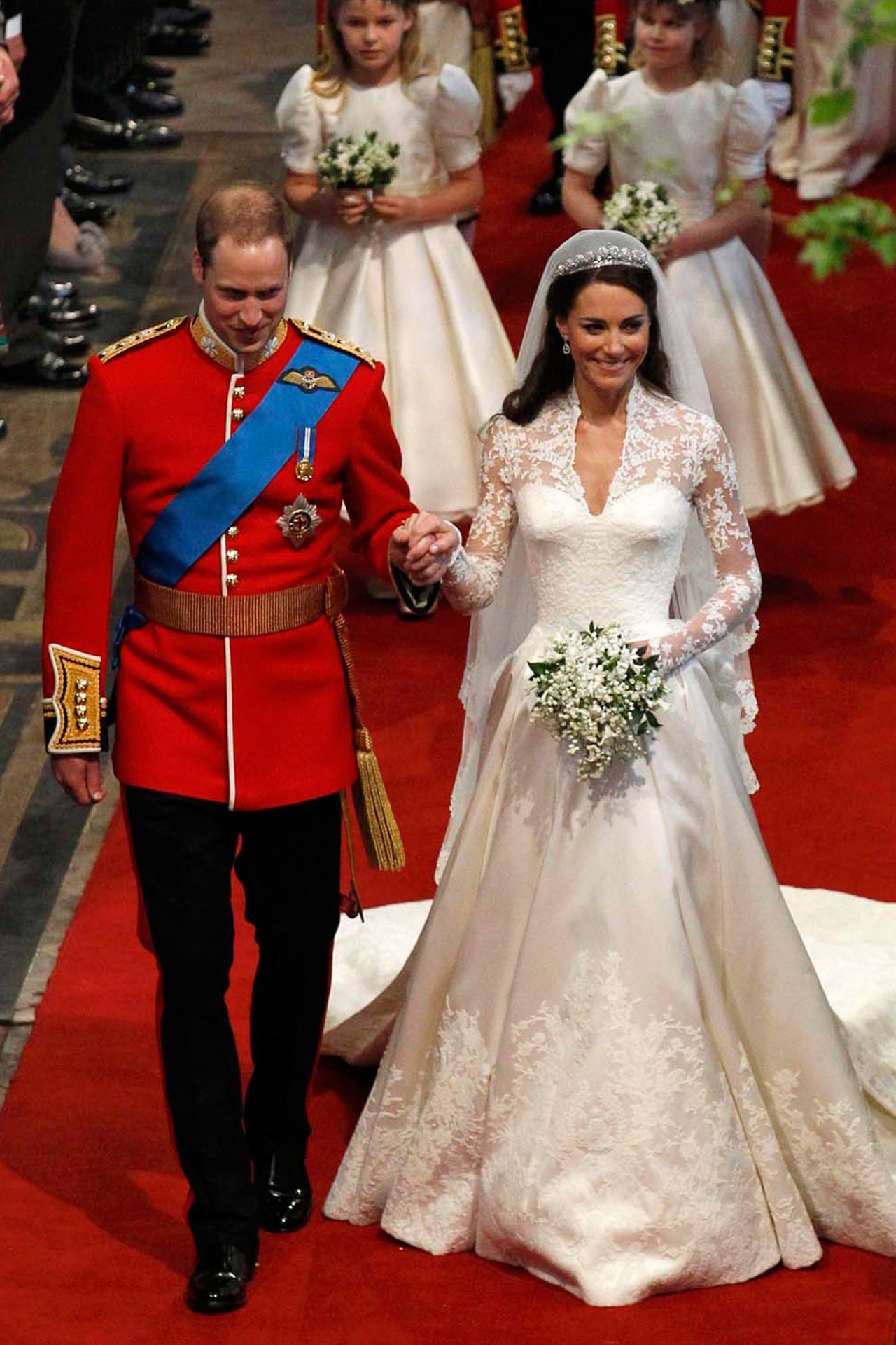 Meghan Markle And Kate Middleton Wedding Dresses Pictures