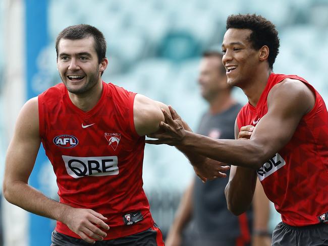 Logan McDonald and Joel Amartey during Sydney Swans training at the SCG on March 29, 2023. Photo by Phil Hillyard(Image Supplied for Editorial Use only - **NO ON SALES** - Â©Phil Hillyard )