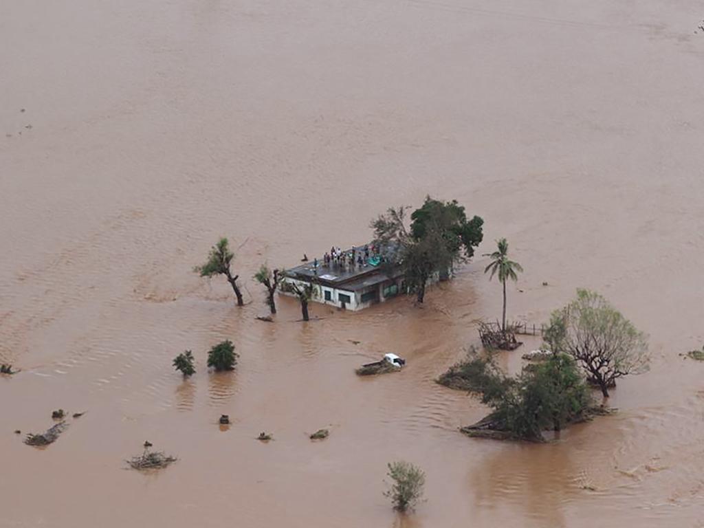 Mozambique flood Death toll could exceed 1000 as hundreds of bodies