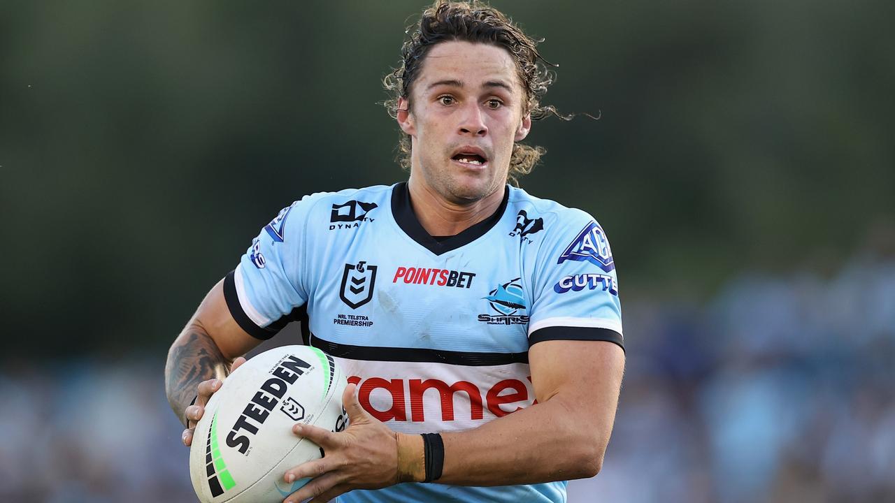 SYDNEY, AUSTRALIA - MAY 08: Nicholas Hynes of the Sharks runs the ball during the round nine NRL match between the Cronulla Sharks and the New Zealand Warriors at PointsBet Stadium, on May 08, 2022, in Sydney, Australia. (Photo by Cameron Spencer/Getty Images)