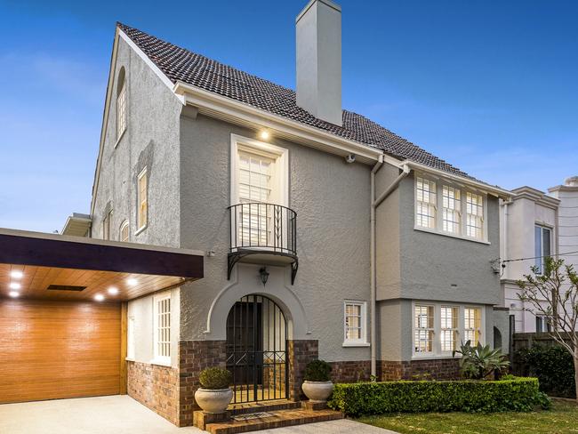 7 Stonnington Place, Toorak - for Herald Sun realestate