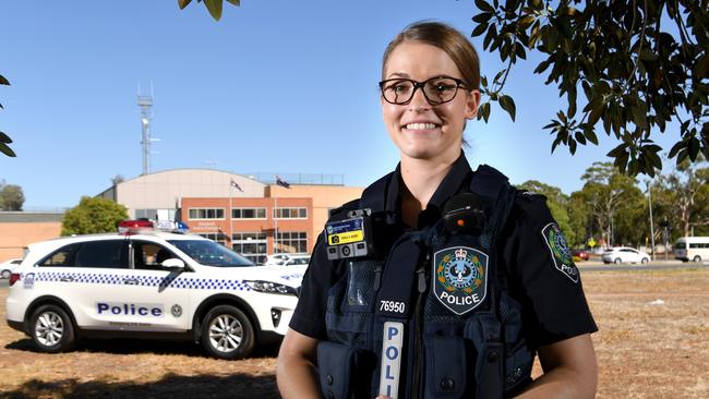SA Police recruits half female officers as 178 women join force ...